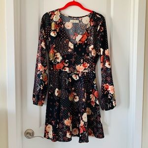 A&F long sleeve v-neck flare dress S